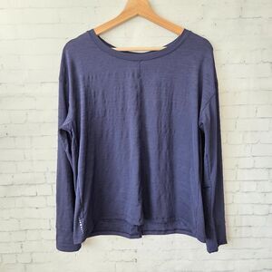 Title Nine Long Sleeve Tee Size L Blue Lightweight Stretch Hiking Gorpcore